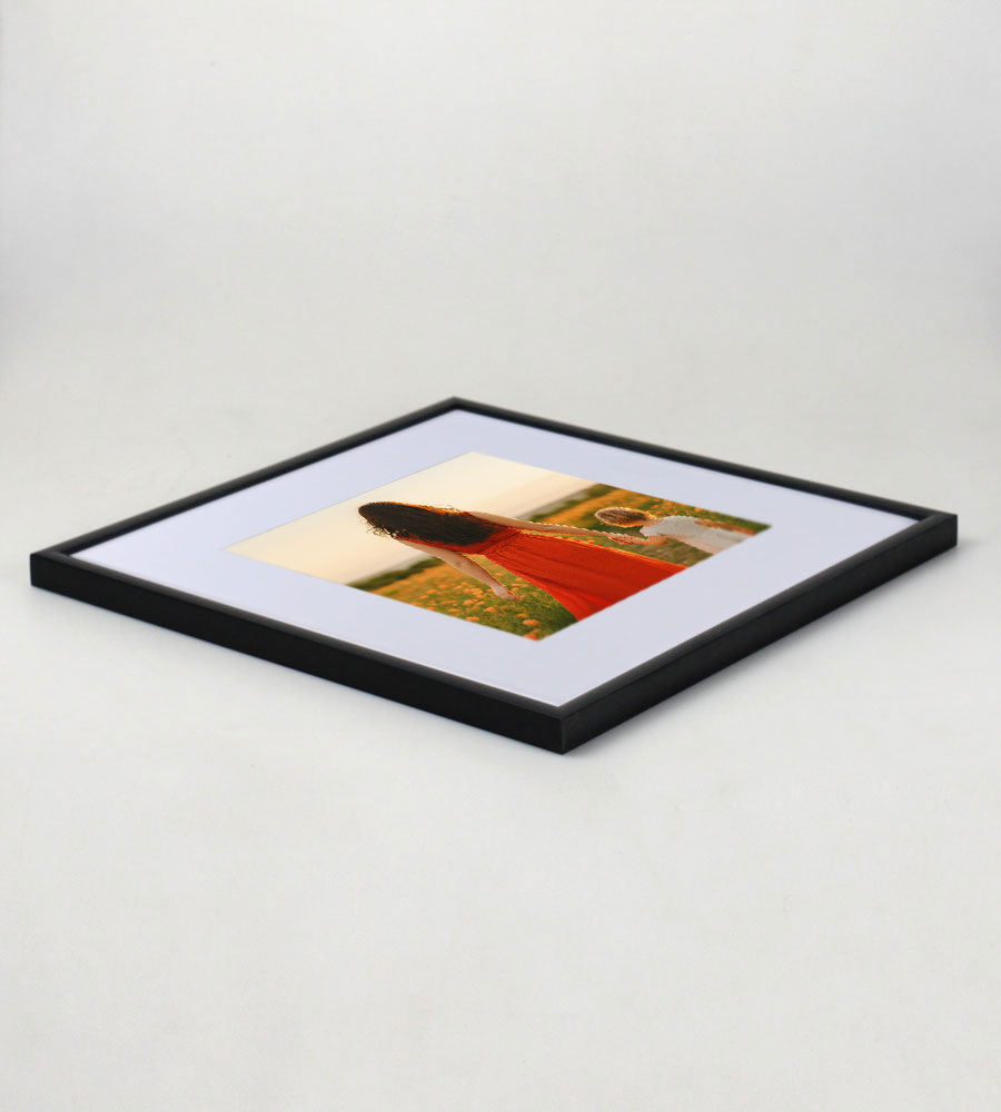 New Lifestyle Kunststoff Bilderrahmen mit Passepartout & Kunststoffglas Collage Wanddeko Poster Hoch- & Querformat - Farbe: Schwarz | Format: 30x30