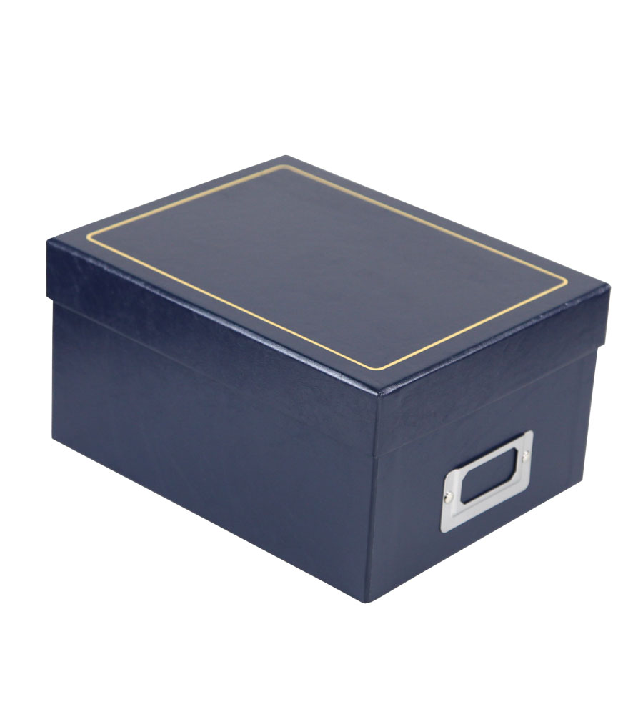 Tradition Photo Box für 700 Fotos in 10x15 cm – Fotobox mit edler Prägung -