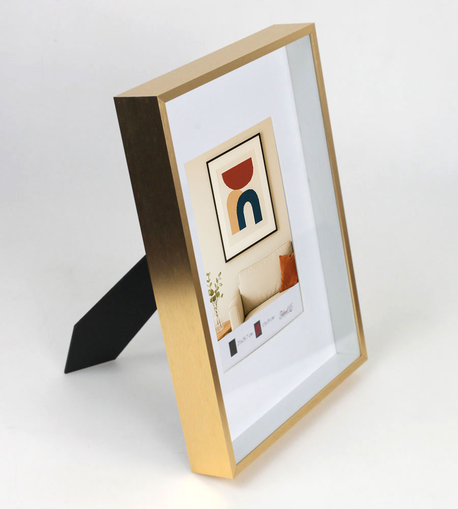 Aluminium Bilderrahmen 3D Rahmen mit Passepartout & gehärtetem Glas Fotorahmen Wandrahmen AL-3 - Farbe: Gold | Format: 21x29,7 DIN A4