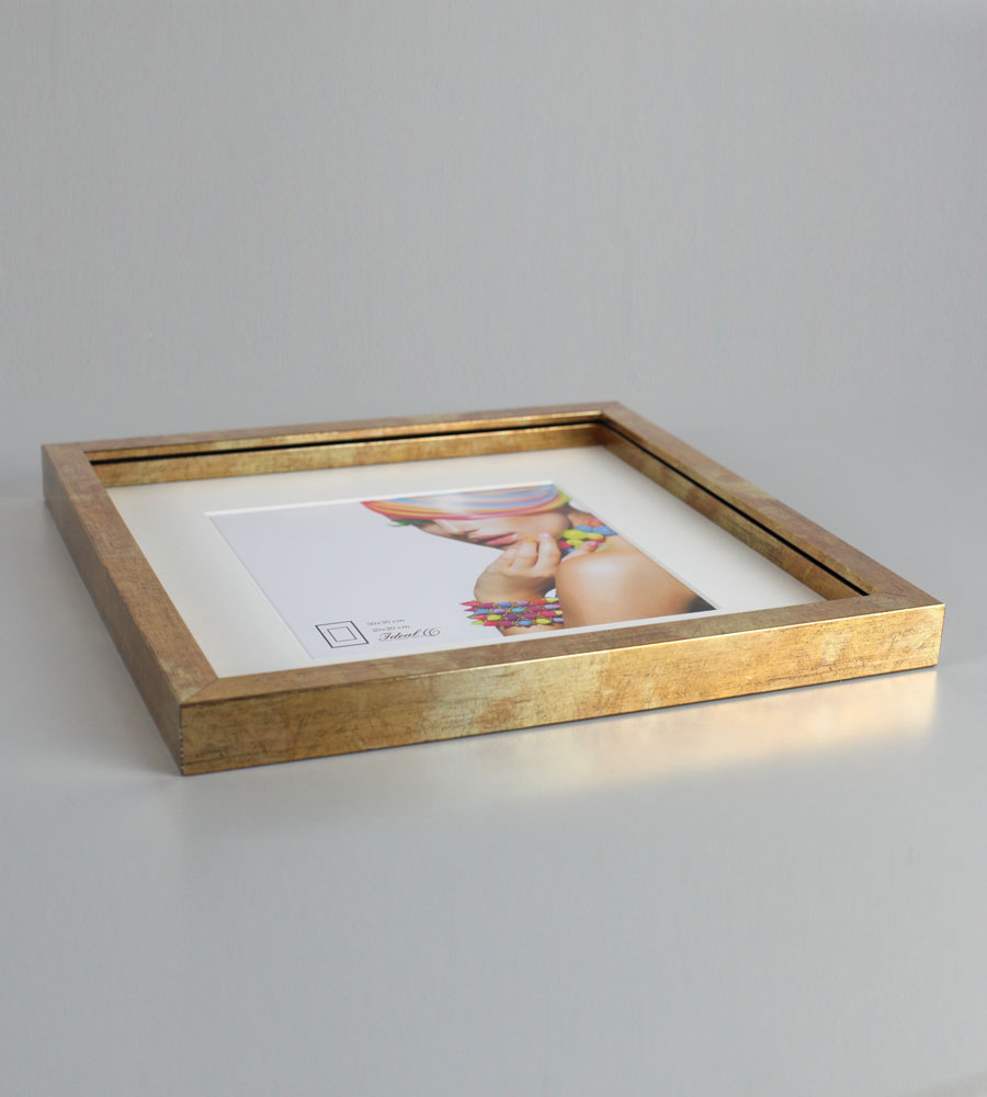 3D Objektrahmen Bilderrahmen mit Passepartout & gehärtetem Glas Holz MDF Rahmen Foto Poster - Farbe: Gold-Antik | Format: 30x30